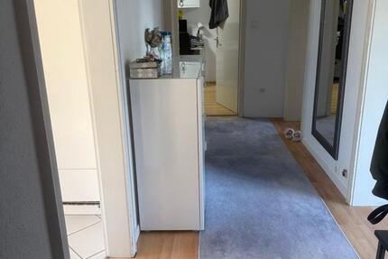 Helle und gepflegte 3-Zimmer-Wohnung mit Balkon in ruhiger Lage zimmer