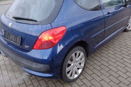 Peugeot 207 164.000 km 1.999 &euro; Muggensturm 76461