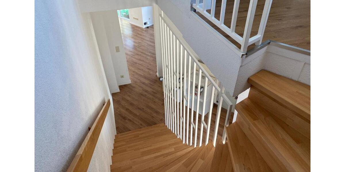 Reihenhaus Bellheim - 6 Zimmer, 186 m&sup2;, 1.600&euro; | Angebot:26323064