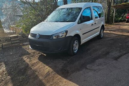 VW Caddy 126.000 km 9.500 &euro; Bad Herrenalb 76332