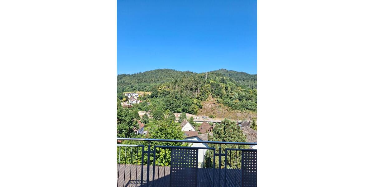 Einfamilienhaus Gernsbach - 7 Zimmer, 168 m&sup2;, 338.000&euro; | Angebot:27005935