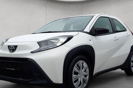 Toyota Aygo (X) 14.827 km 13.450 € Pforzheim 75179