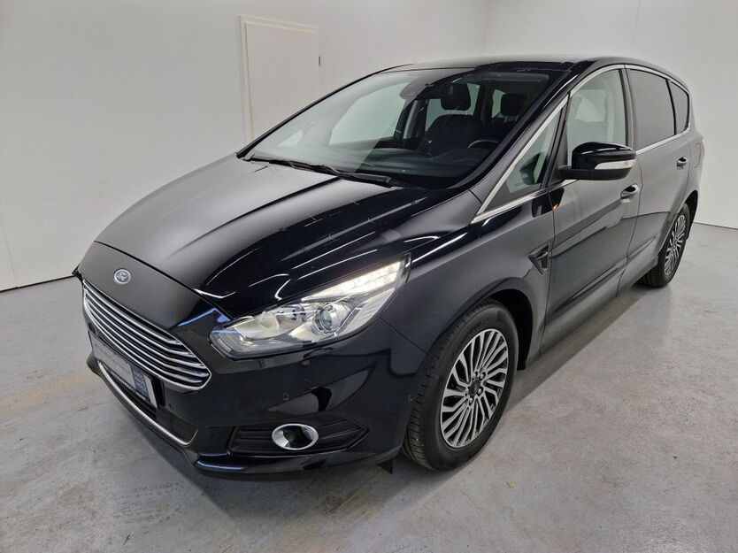 Ford S-Max 78.621 km 19.850 € Landau 76829