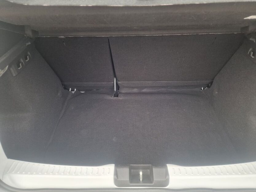 Dacia Sandero 10.406 km 14.500 € Baden-Württemberg - Schwäbisch Gmünd 73527