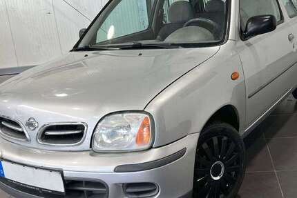 Nissan Micra 137.000 km 999 &euro; Bretten 75015