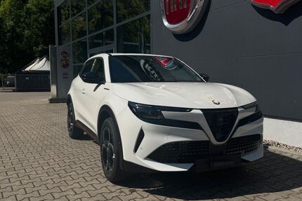 Alfa Romeo Junior 4.500 km 29.490 &euro; Ettlingen 76275