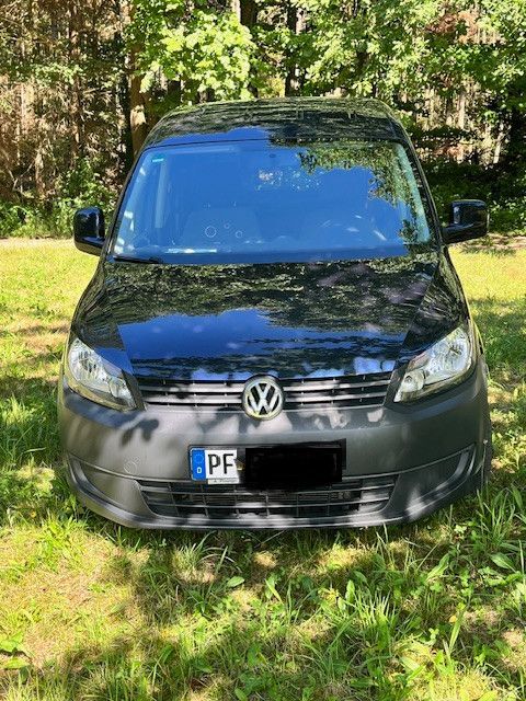 VW Caddy 107.700 km 5.900 € Pforzheim 75181