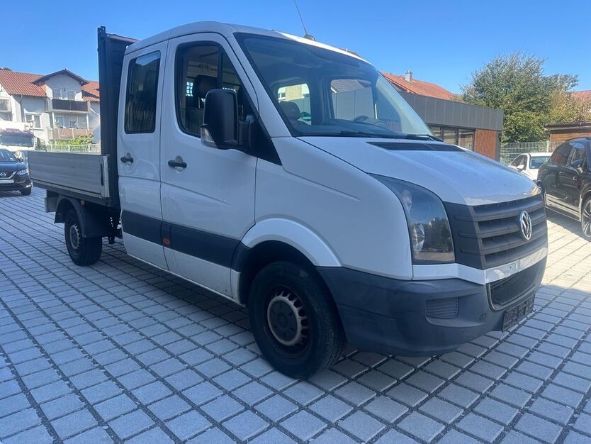 VW Crafter 174.670 km 10.499 € Pforzheim 75179