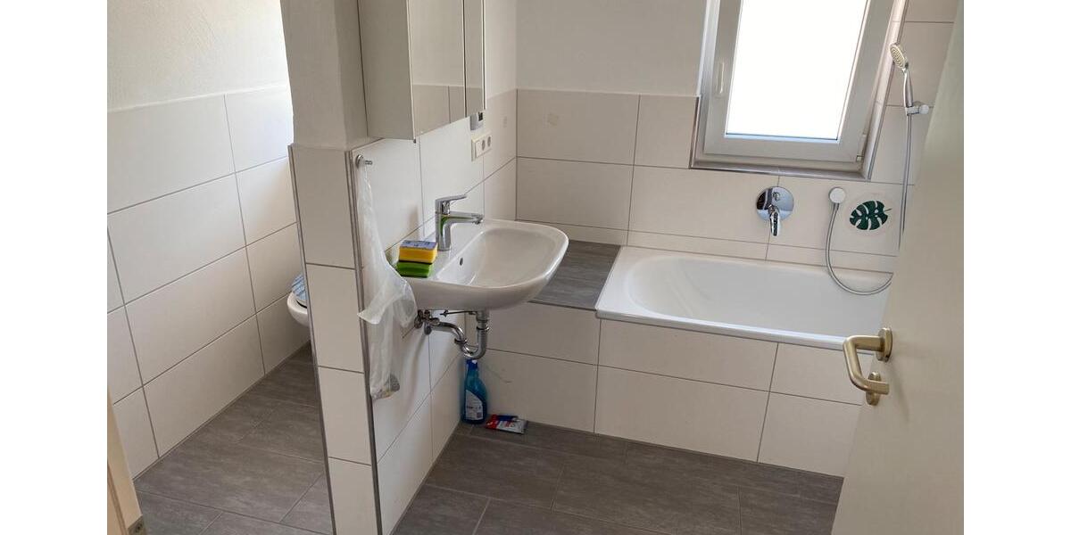 Etagenwohnung Straubenhardt - 4 Zimmer, 85 m&sup2;, 650&euro; | Angebot:26411690