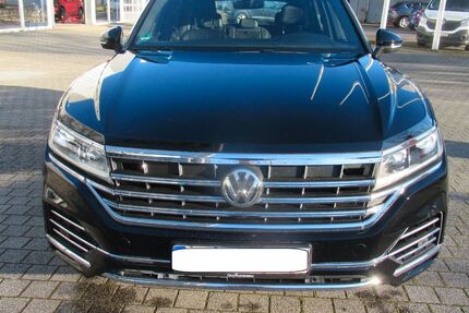 VW Touareg 191.000 km 26.900 &euro; Karlsruhe 76131