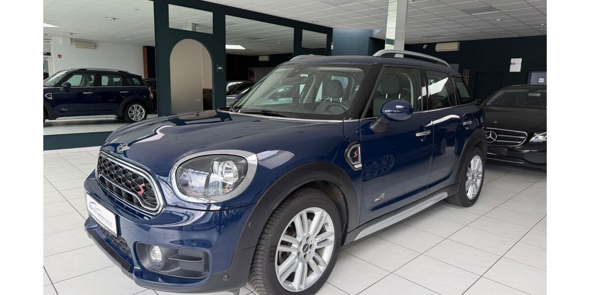 Mini Countryman S (Cooper) 122.000 km 13.999 &euro; Pforzheim 75179