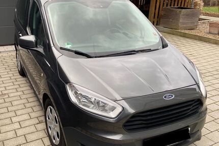 Ford Transit Courier 83.300 km 7.900 &euro; Bretten 75015