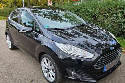Ford Fiesta 90.000 km 6.700 € Karlsruhe 76187