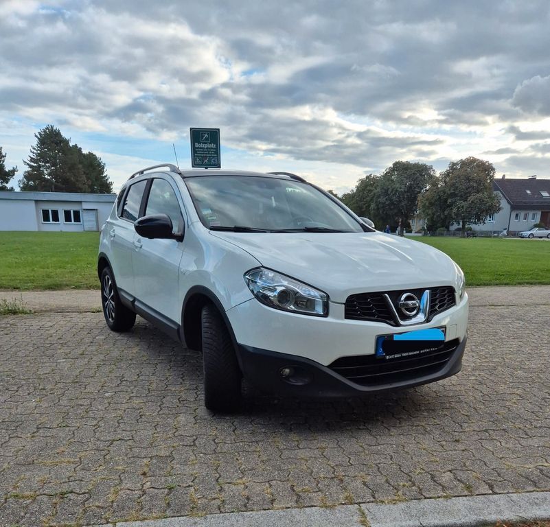 Nissan Qashqai 232.000 km 7.499 € Karlsdorf-Neuthard 76689