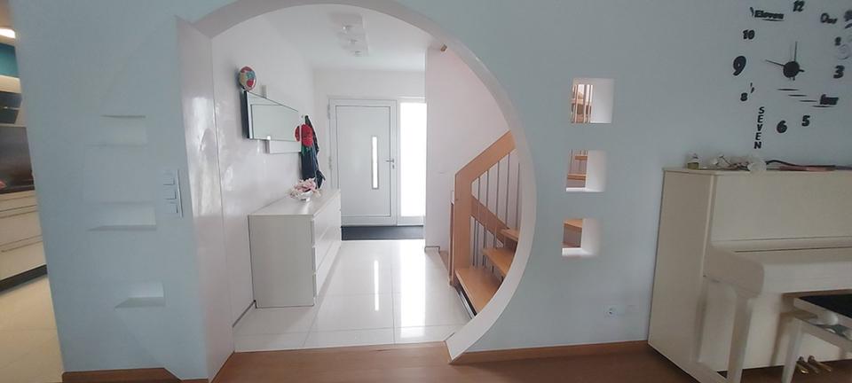 Einfamilienhaus Karlsruhe Neureut - 8 Zimmer, 200 m&sup2;, 998.000&euro; | Angebot:25332786