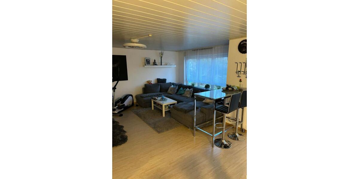 Etagenwohnung Karlsruhe Hagsfeld - 3 Zimmer, 90 m&sup2;, 985&euro; | Angebot:25615102