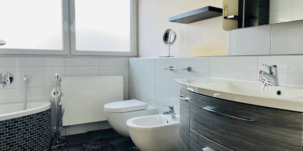 Einfamilienhaus Waghäusel Kirrlach - 7 Zimmer, 250 m&sup2;, 725.000&euro; | Angebot:25669529