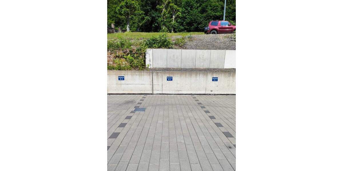 Etagenwohnung Höfen an der Enz - 3 Zimmer, 127 m&sup2;, 329.000&euro; | Angebot:25708061