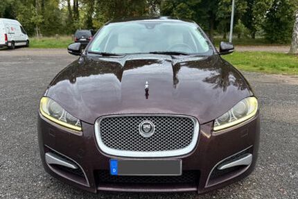 Jaguar XF 180.000 km 10.500 € Germersheim 76726