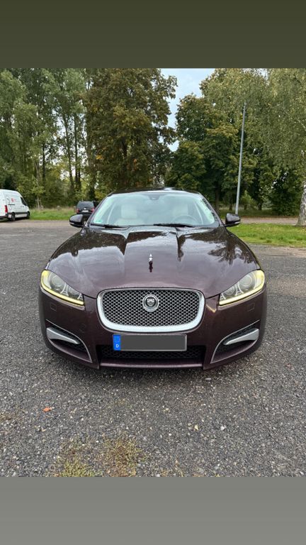 Jaguar XF 180.000 km 10.500 € Germersheim 76726