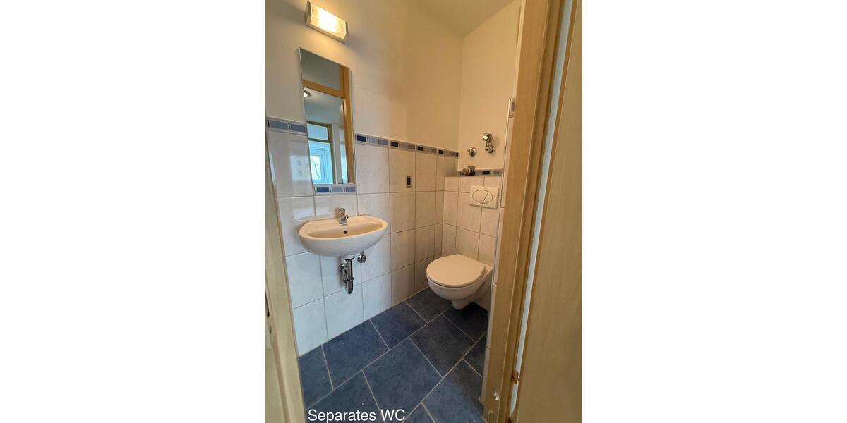 Etagenwohnung Pforzheim Eutingen - 3.5 Zimmer, 88 m&sup2;, 950&euro; | Angebot:25658013