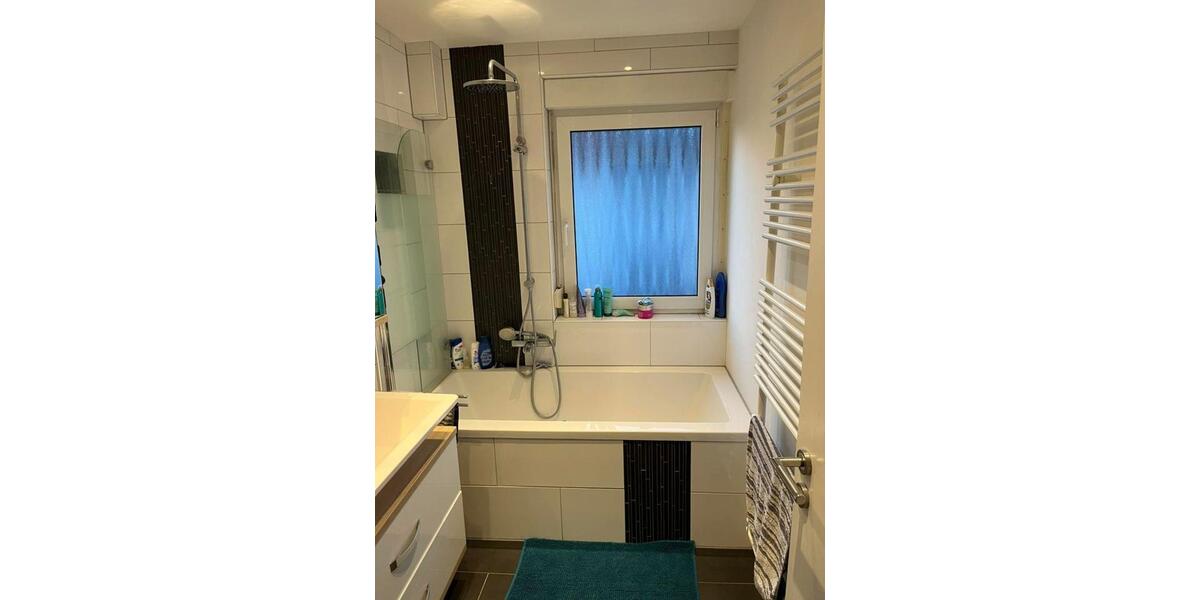 Etagenwohnung Karlsruhe Hagsfeld - 3 Zimmer, 90 m&sup2;, 985&euro; | Angebot:25615102