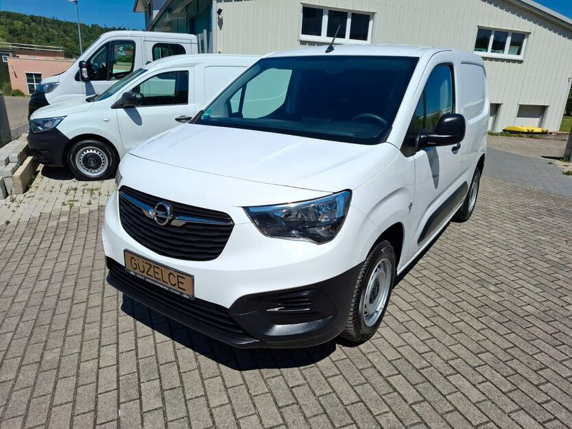 Opel Combo 131.400 km 11.999 € Baden-Württemberg - Maulbronn 75433