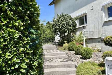 Haus zum Kaufen in Baden-Baden 880.000 € 191 m²