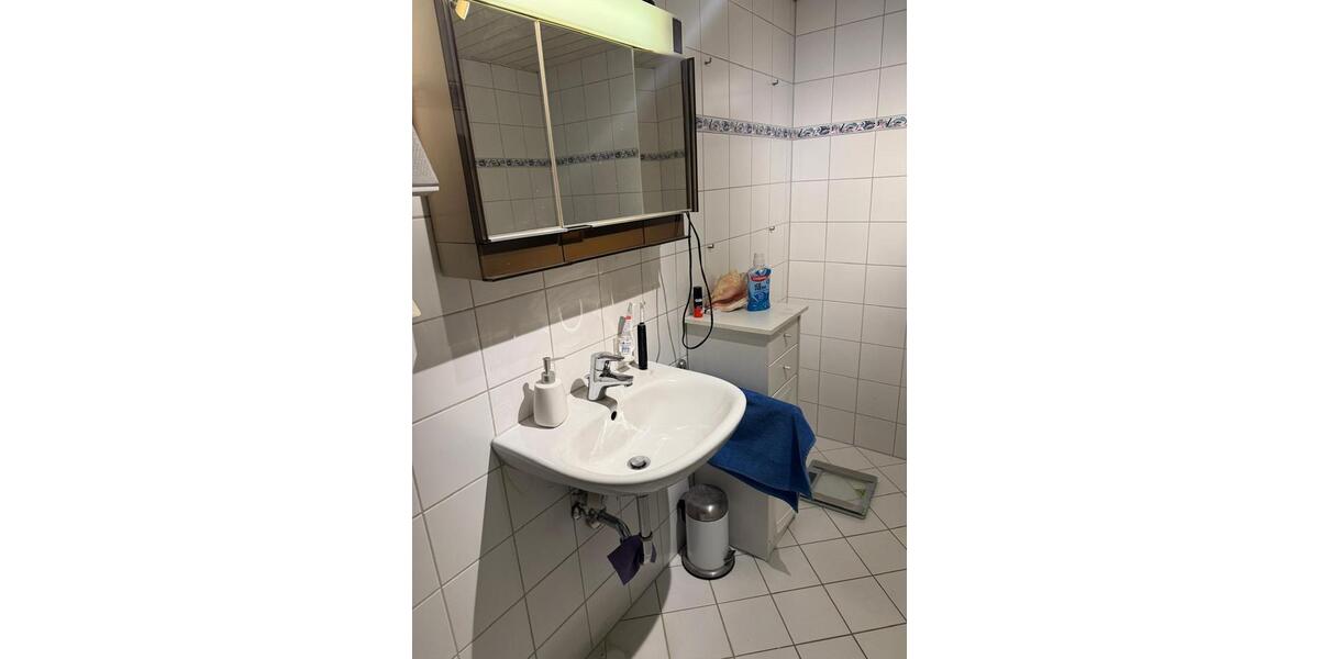 Etagenwohnung Pforzheim - 1 Zimmer, 25 m&sup2;, 375&euro; | Angebot:25637010