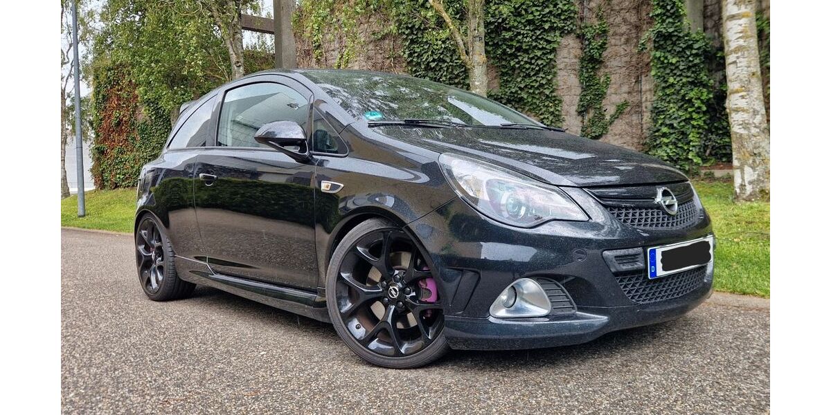 Opel Corsa 120.000 km 9.900 &euro; Pforzheim 75172