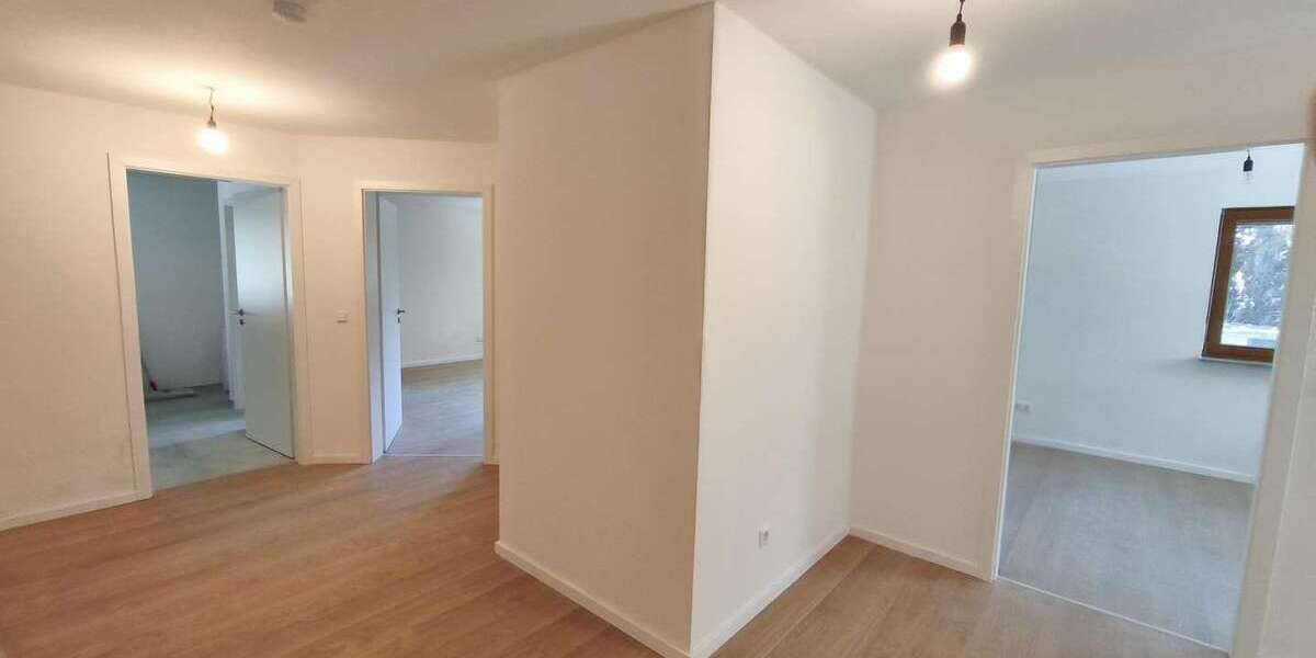 Etagenwohnung Pforzheim Eutingen - 4 Zimmer, 103 m&sup2;, 1.200&euro; | Angebot:27125588