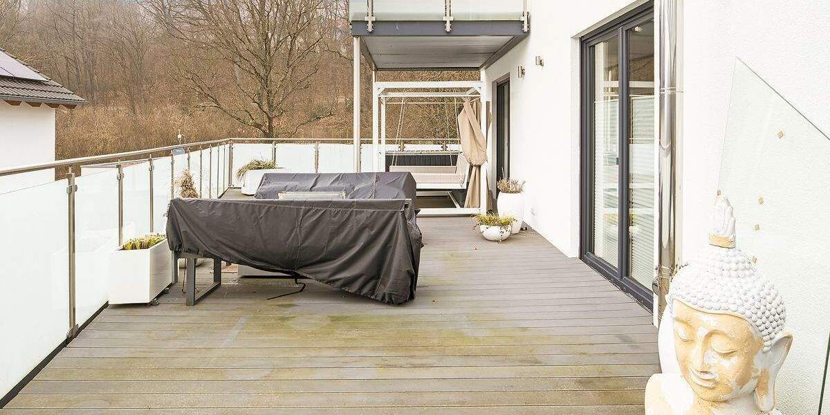 Einfamilienhaus Waldbronn / Busenbach Busenbach - 7 Zimmer, 226 m&sup2;, 989.000&euro; | Angebot:25815001