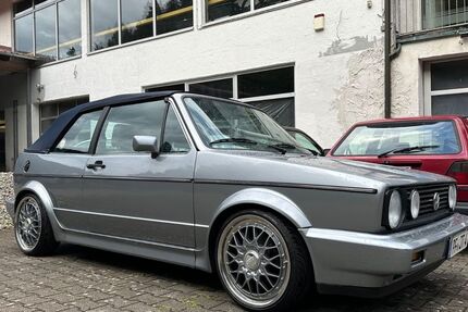 VW Golf 180.000 km 9.999 &euro; Keltern 75210