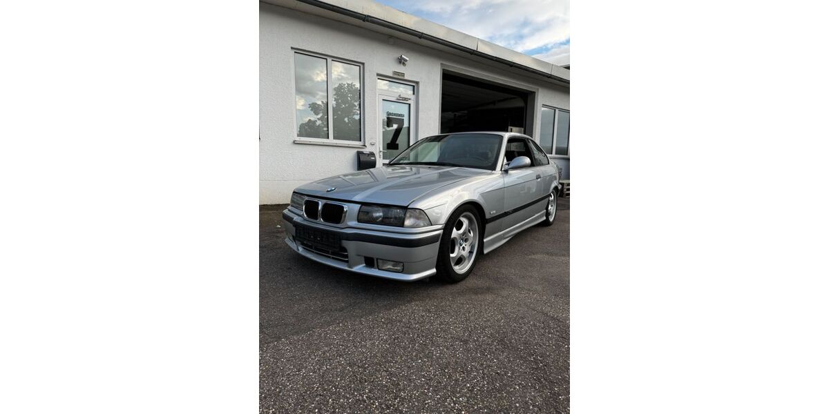 BMW 323 337.600 km 9.888 &euro; Engelsbrand 75331
