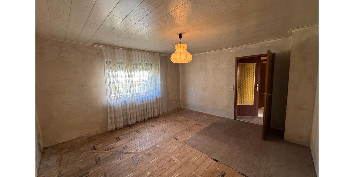 Einfamilienhaus Kraichtal - 6 Zimmer, 135 m&sup2;, 319.000&euro; | Angebot:27156672