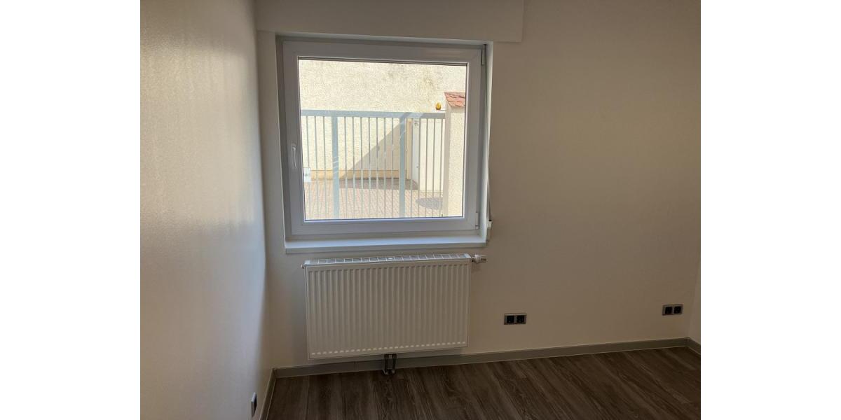 ObjNr:19248 - Sehr gepflegte schöne 2-Zimmer ETW in zentraler Lage von Landau 2 zimmer