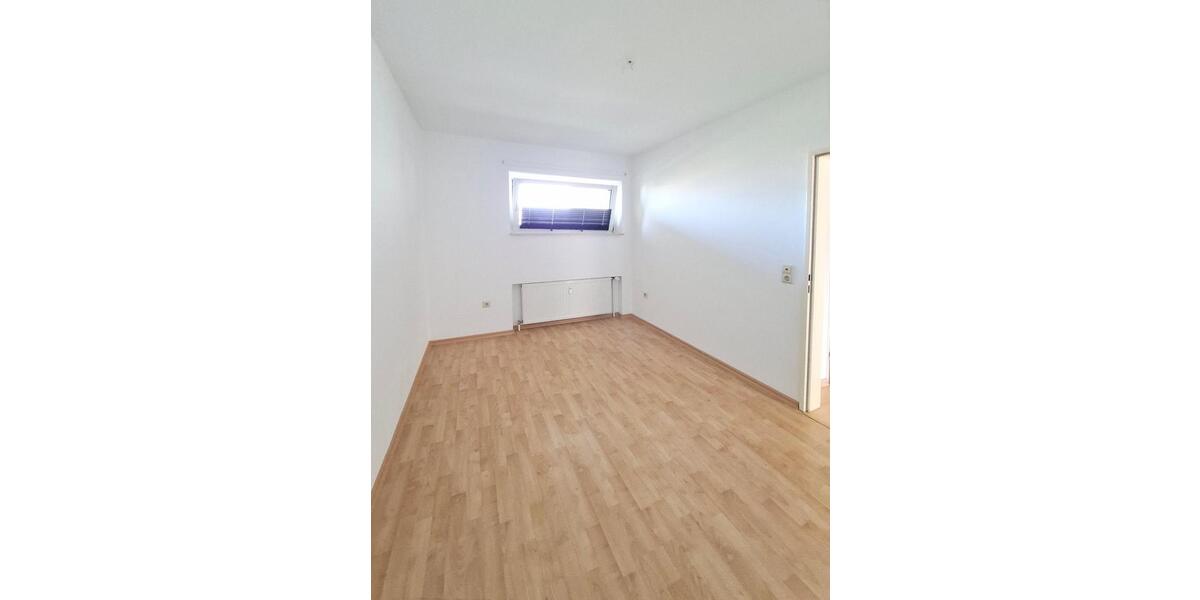 Etagenwohnung Eggenstein-Leopoldshafen Leopoldshafen - 3 Zimmer, 77 m&sup2;, 280.000&euro; | Angebot:27024135