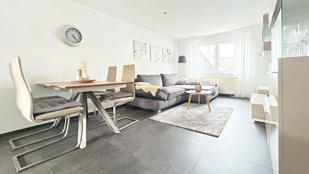 Moderne 4-Zimmer-Wohnung mit Balkon in Neureut Süd - Etagenwohnung Karlsruhe Neureut | Angebot:13157899