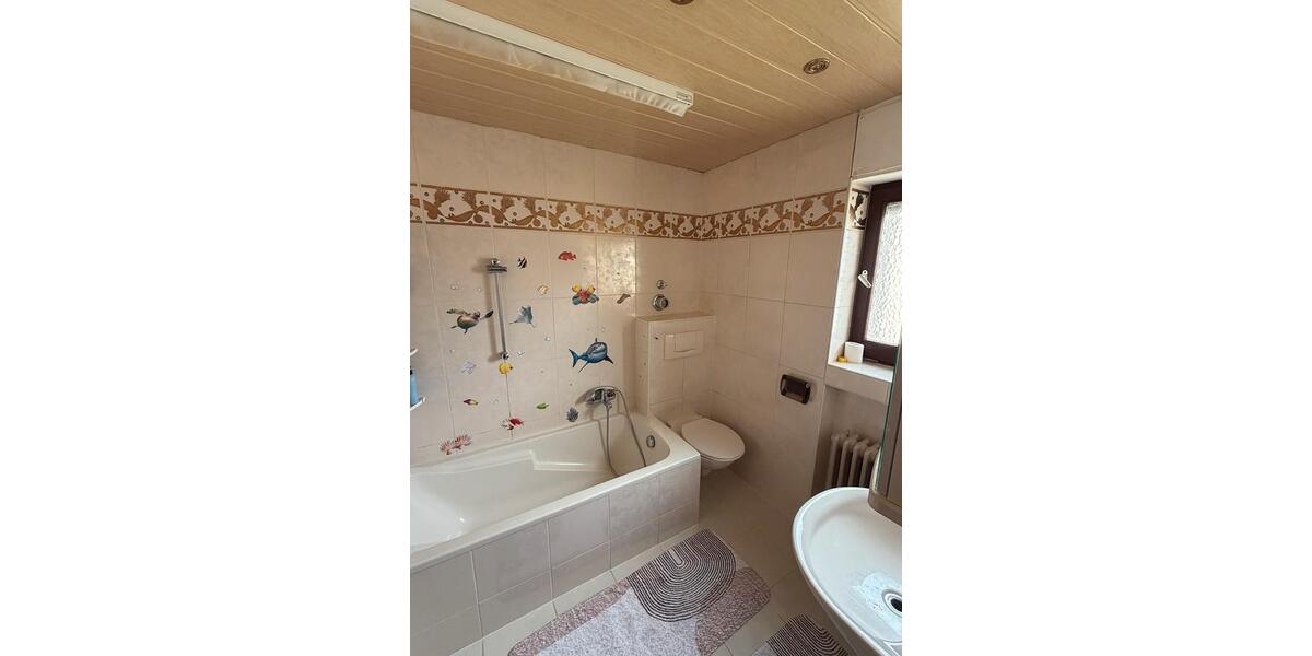 Etagenwohnung Rastatt - 2.5 Zimmer, 85 m&sup2;, 1.200&euro; | Angebot:26412569