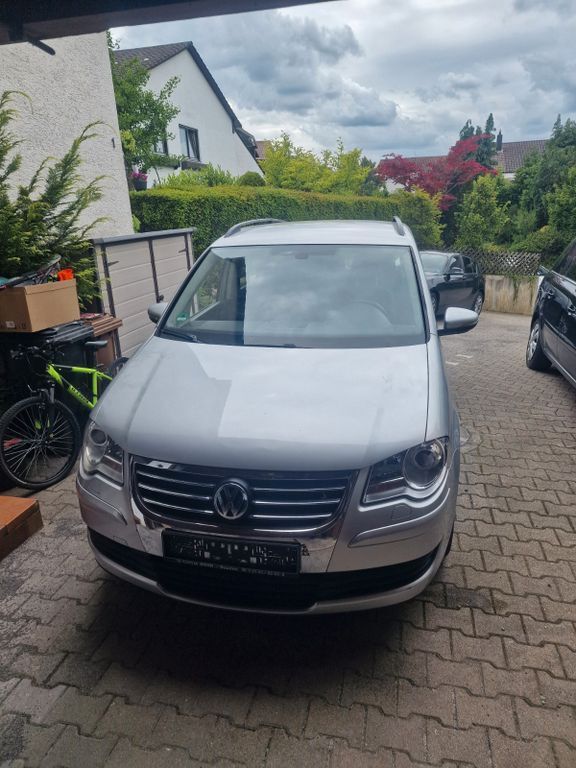 VW Touran 230.000 km 1.700 € Knittlingen 75438
