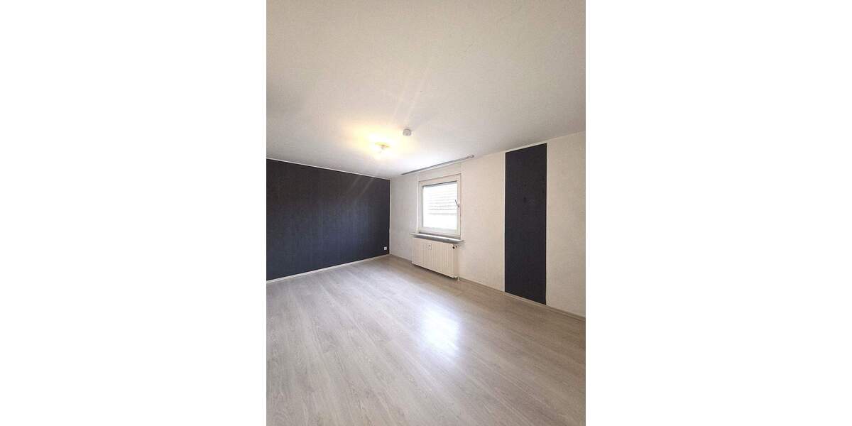 Etagenwohnung Rheinzabern - 3 Zimmer, 82 m&sup2;, 150.000&euro; | Angebot:25702887