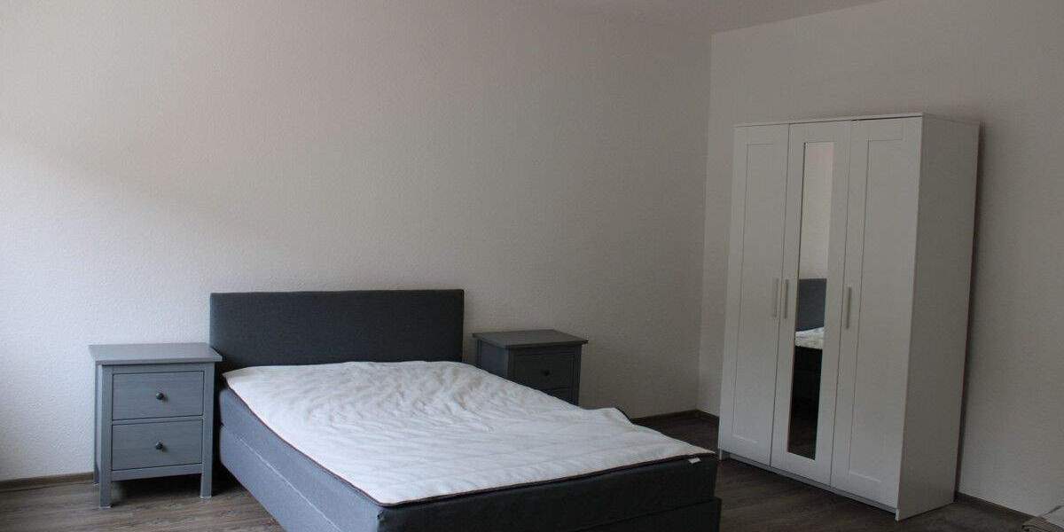 Etagenwohnung Karlsruhe Innenstadt-West - 3 Zimmer, 70 m&sup2;, 1.100&euro; | Angebot:25706104