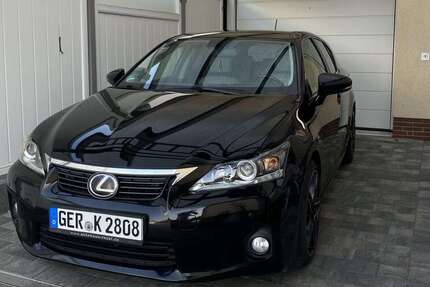 Lexus CT 200h