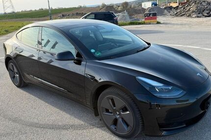 Tesla Model 3 47.200 km 29.900 &euro; Bretten 75015