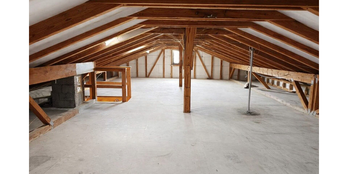 Mehrfamilienhaus, Wohnhaus Pforzheim Eutingen - 5 Zimmer, 177 m&sup2;, 299.000&euro; | Angebot:25748667