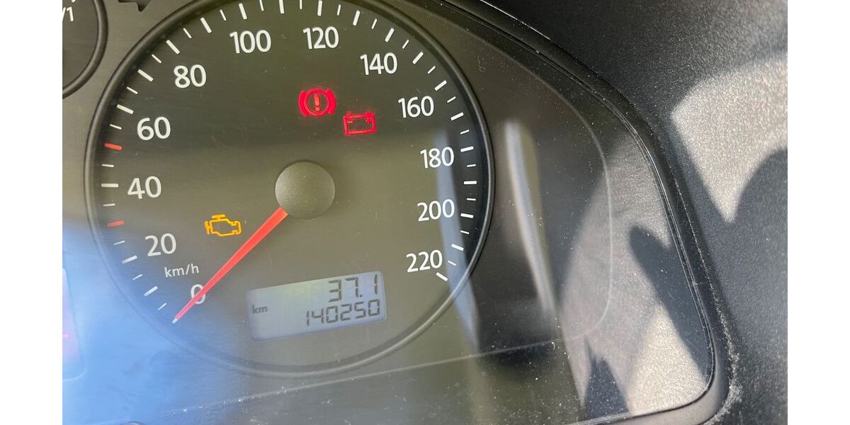 VW T5 Transporter 140.000 km 12.999 &euro; Pforzheim 75172