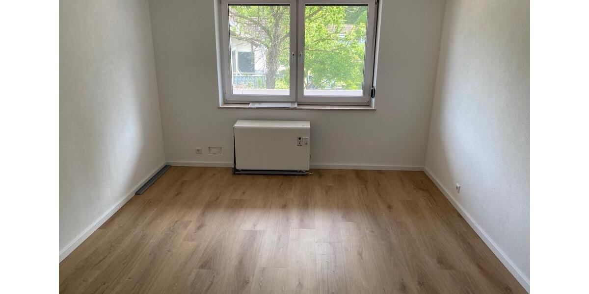 Erdgeschoßwohnung Baden-Baden Balg - 3 Zimmer, 104 m&sup2;, 1.390&euro; | Angebot:26623394