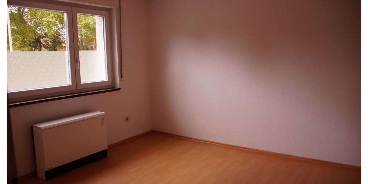 Etagenwohnung Karlsruhe Durlach - 1 Zimmer, 14 m&sup2;, 300&euro; | Angebot:25773210