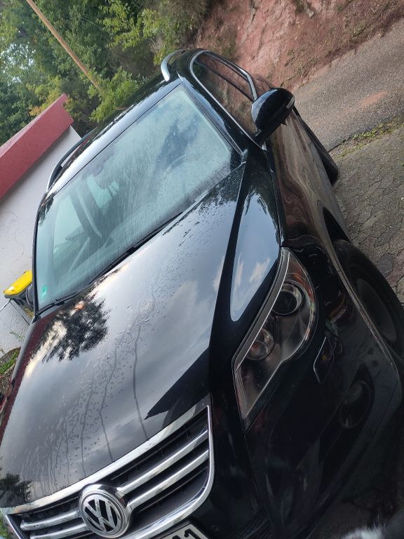 VW Tiguan 150.000 km 11.000 € Loffenau 76597