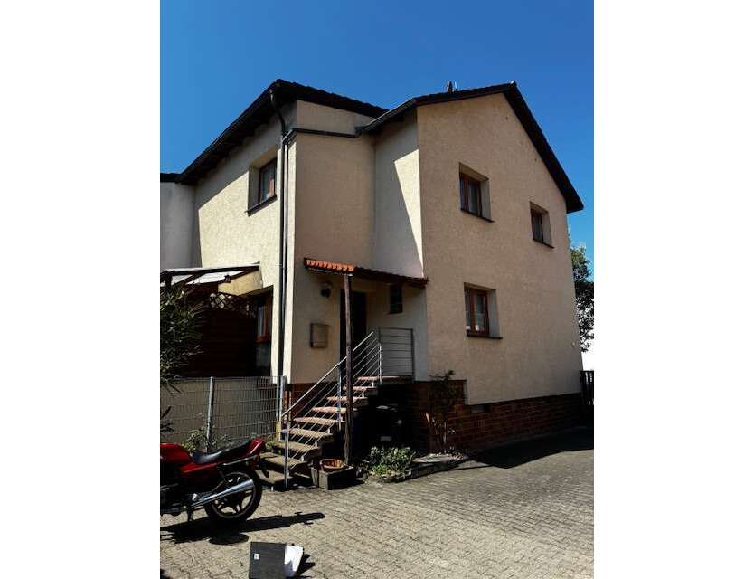 Haus zum Kaufen in Karlsdorf Neuthard 295.000 € 123 m²